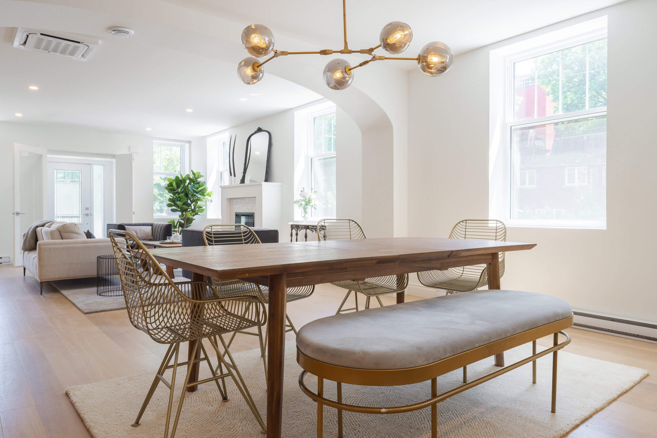 5867-dining-3-scaled (2) (1)